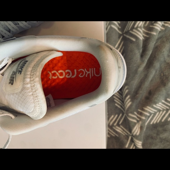 Air Force 1 react QS SIZE11.5 - Picture 6 of 12